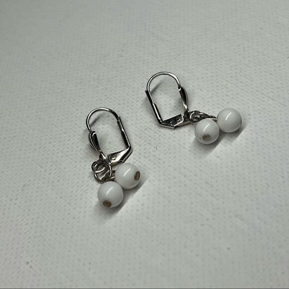 Vintage Silver Tone and White Beaded Drop Leverback Earrings - Picture 2 of 6